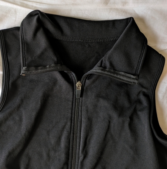 Athletic halter cropped Zip up with freebie!!! - Picture 3 of 9